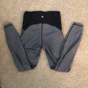 Lululemon high waisted 7/8 pants size 4